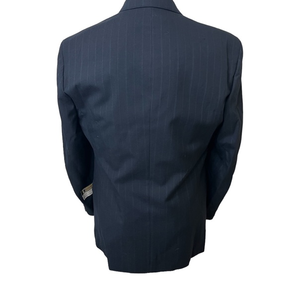 NWT….HUNTING HORN DESIGN FOR J. RIGGINGS A BLEND POLY & WOOL SIZE 46L, NAVY. - Picture 5 of 14